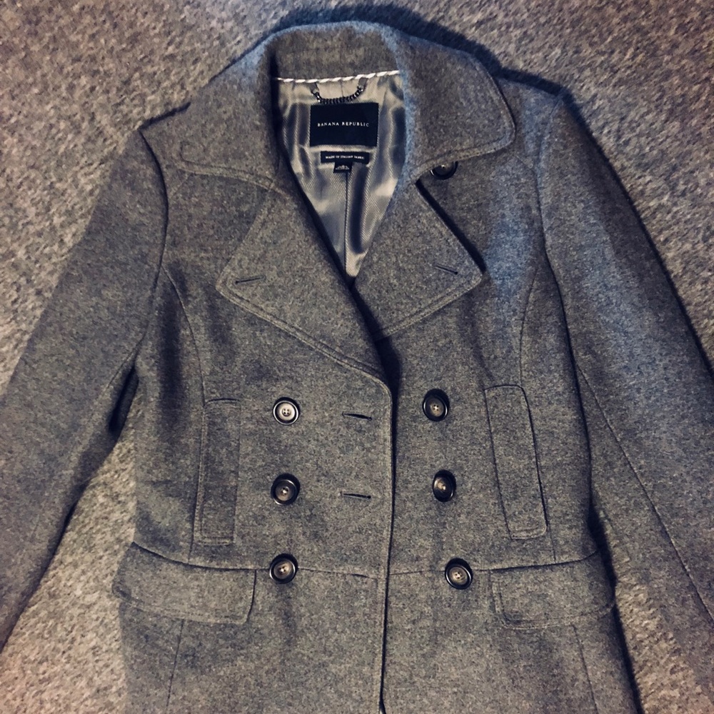 🧣 Classy Banana Republic Pea Coat 👠